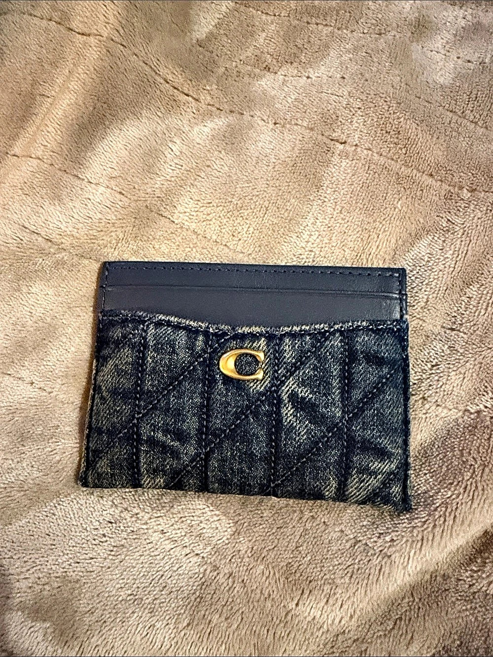 Coach Essential Card Case In Regenerative Cotton Denim With Quilting Quilted
